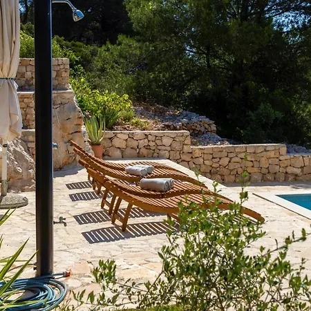Villa Regina With Heated Pool And Sea View Marina Exterior photo
