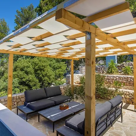 Villa Regina With Heated Pool And Sea View Marina Exterior photo