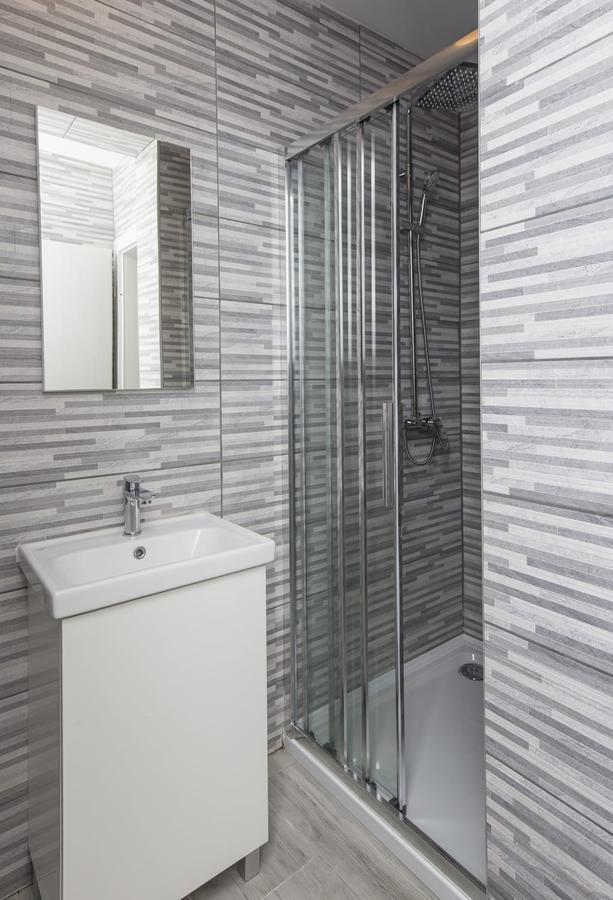 Regina With Heated Pool And Sea View * Marina